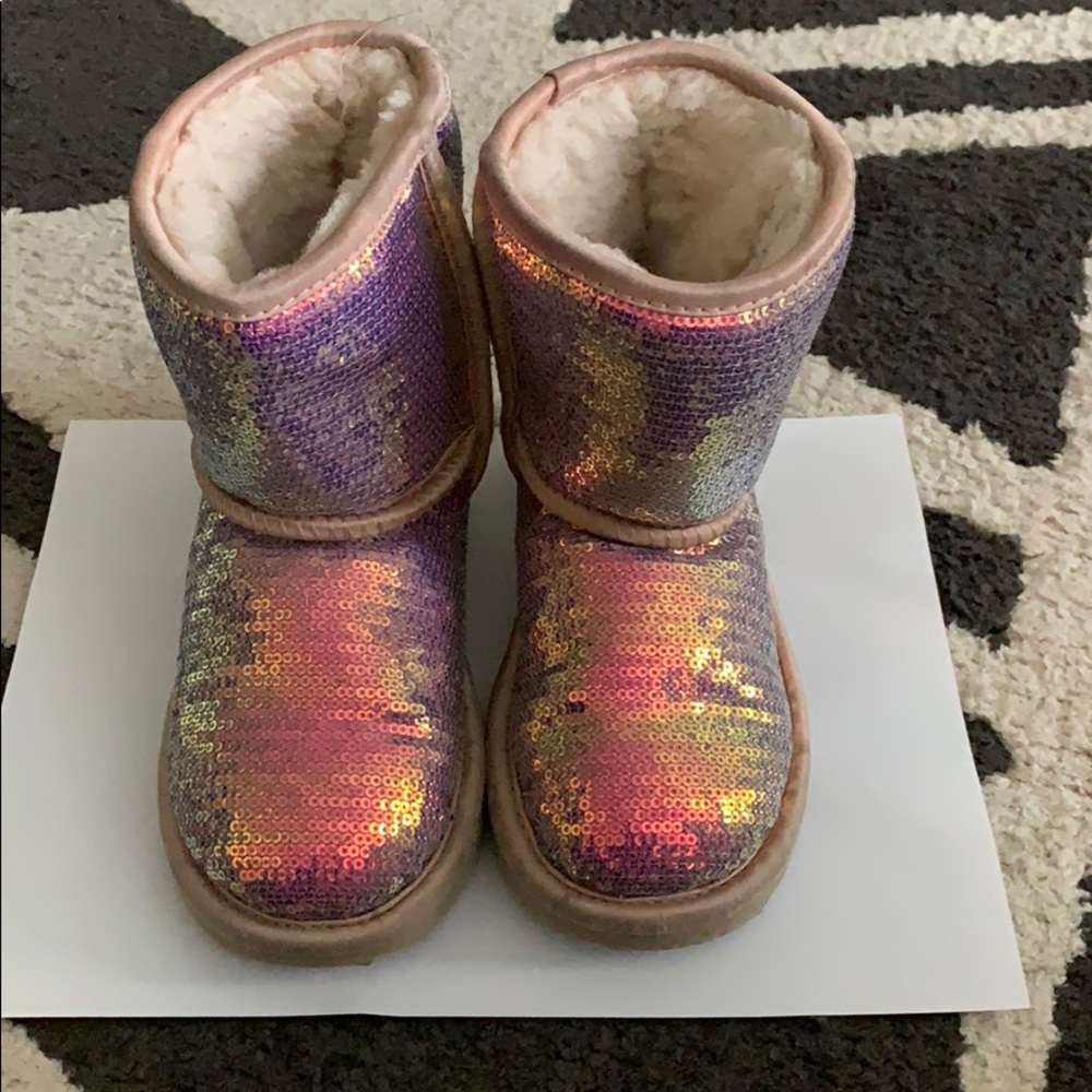 Kids uggs